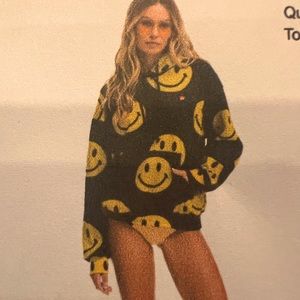 Aviator nation hoodie pullover, size small, brand new with tags